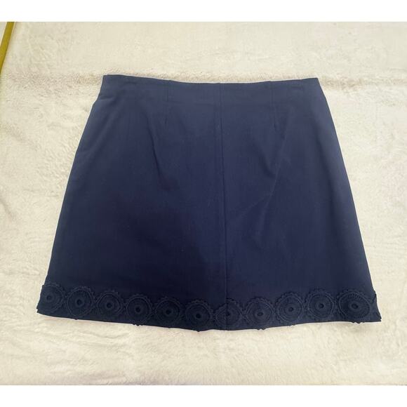 Crown & Ivy Navy Blue Slip On Skirt/Shorts Skort Sz10 Embroidered Hem Front Slit - Picture 11 of 11